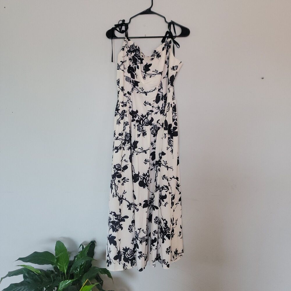 Ivory Rose Dress Size L